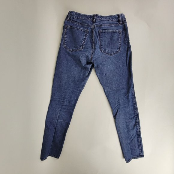 LOFT Ann Taylor "Made and Loved" Curvy Skinny Jeans - Picture 3 of 6